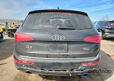 2015 Audi Q5 Premium Plus z USA, uszkodzony, nr VIN WA1LFAFP4FA110925